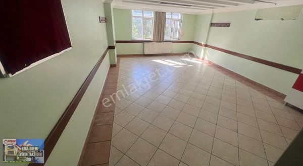 Gaziosmanpaşa Meydan'da Her Katı 500m2 4 Katlı İş Merkezi