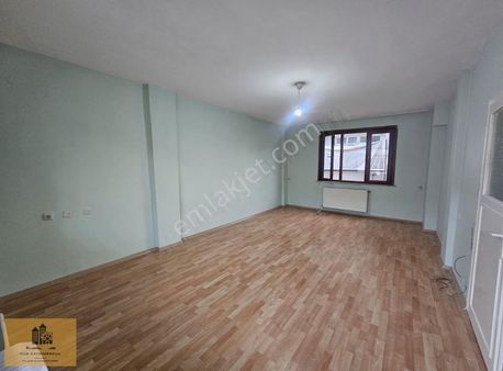 Nur Gayrimenkul'den Oruç Reis Metro Yanı 3+1 137 M2