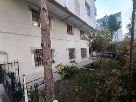 Anadolu'dan Piyade'de 3+1 Kombili 100m2 Cadde Ve Çarşı İçerisi