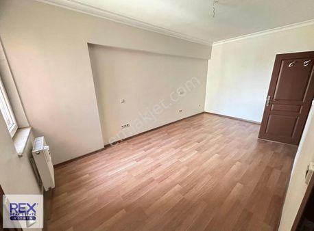 Yıldırım Beyazıtta Merkezi Konum 4.5+1 200 M²