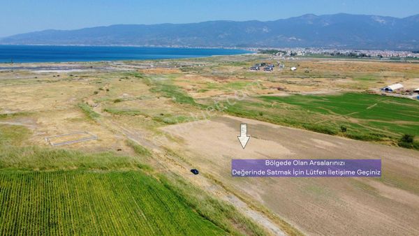 Burhaniye Çoru'kta Düzenlemesi Yapılan Bölgede Köşe Parsel 311m²