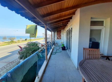 Narlıdere Güzelbahçe Sahilinde Satılık Müstakil Villa