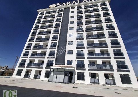 Osman Gülcan'dan Y.beyazıt Üniversitesine 300 Metre Yapılı Sıfır 1+1 Daireler