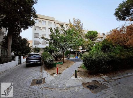 Karşıyaka Aksoy Mh' De Arakat,ayrı Mutfak 3+1 Kiralık Daire