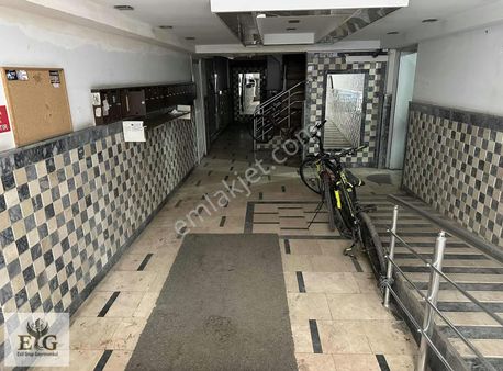 Esil Grup'tan Espark Yakını 1+1 Bakımlı Satılık Daire