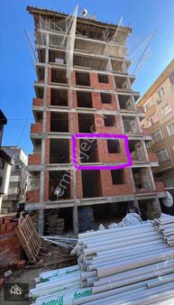 Pendik Yeni Mahallede Merkezi Konumlu 1+1 Satılık Daire