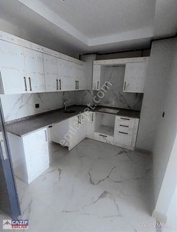 Cazip'ten Karaman Yolunda Cephesi Ful Açık 1+1 Ayrı Mutfak Sıfır