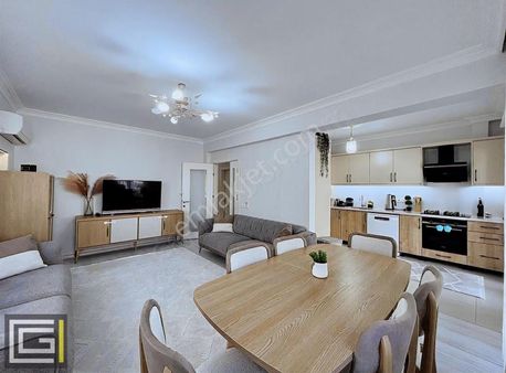 Havuzlu Site Konforu! Giriş Kat 3+1 Ebeveyn Banyolu Satılık