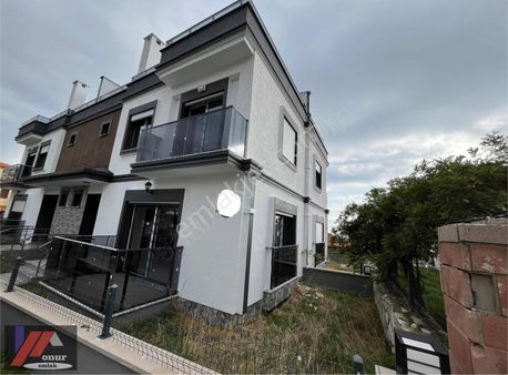 ▀▄▀altınoluk-narlıda Sıfır, 2+1 Geniş Teraslı Bahçeli Villa▀▄▀