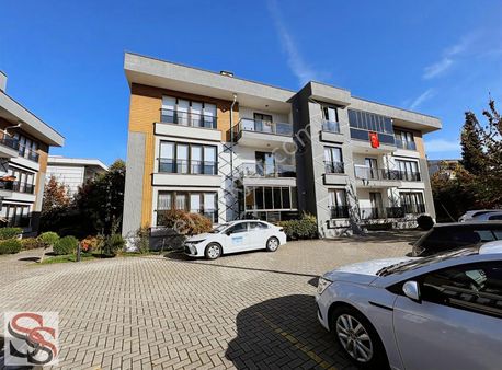 Serdivan Yazlık Santaş Still Sitesnde 130 M² 3+1 Lüks Daire