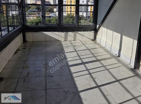 Pendik Velibababa Ankara Cadddesine 2. Bina Kiralık Dublex