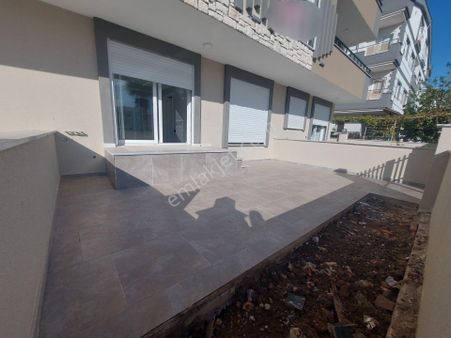 Didim Çarşıda Müstakil Bahçeli Müstakil Girişli Sıfır Daire