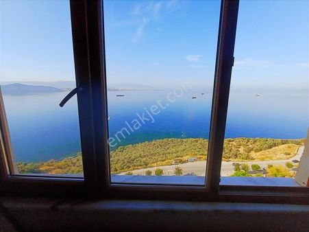 C21 Cius; Panoramik Deniz Manzaralı 3+1 Fırsat Daire