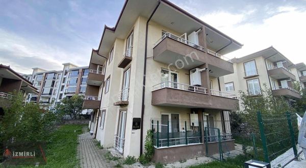 Serdivan Rumeli Konaklarında 2+1 Eşyalı Kiralık Daire