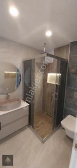 Beylikdüzü Büyükşehirde Full Tadilatlı Satılık 3+1 Daire