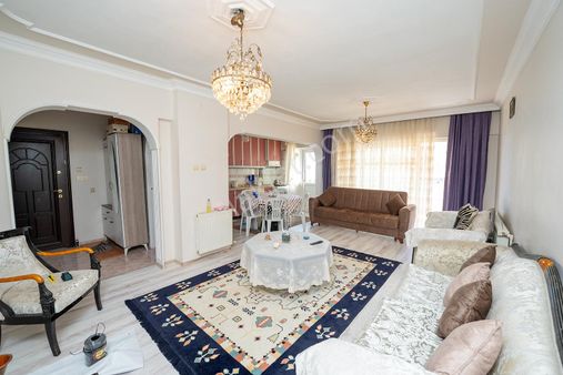 C21 Cius; Cumhuriyet Mahallesi Site İçerisinde Satılık 3+1 Daire