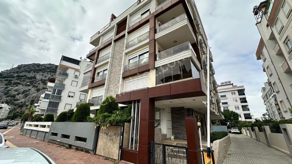Hurmada Merkezi Konumda Çok Geniş 1+1 Eşyalı Kiralık Daire