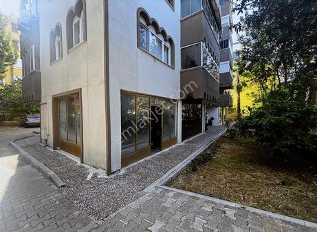 Cb Black İhsaniye Kiralık Dükkan