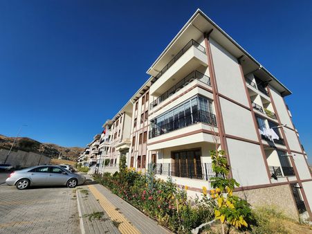 Güler^den Yenimahalle Tokide Y.giriş Ful Yapılı Masrafsız Tapulu