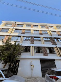 Rw Milyon'dan Esenli Caddesine 50 Mt Mesafede Satılık 2+1 Daire