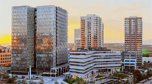 Muhteşem Lokasyon Harika Mekan