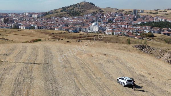 Han'dan Muazzam Konumda Köşe Başı Satılık Site Arsası
