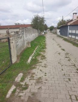 Silivri Sayalar İmarlı İfrazli 842 M Tek Tapu Arsa