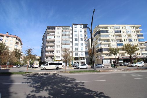 Aksaray Taşpazar Mah. 40 Mlik Yolda Satılık 1+1 Eşyalı Daireler