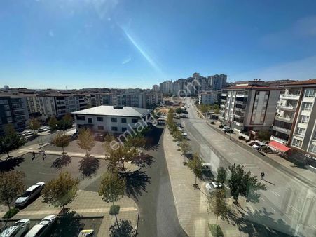 Ayalp'ten Karacaahmet Sosyal Tesis Yanında Kiralık 3+1