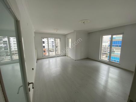 Yonca Emlak Durali Alıç Mah. Kiralık 3+1 Daire