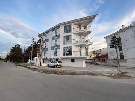 Anka Gayrimenkul'den Ertuğrulgazi'de Satılık Sıfır Lüx 1+1 Daire