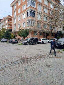 Avcılar Mustafa Kemal Paşa Mahallesi 2+1 Satılık Bahçe Katı