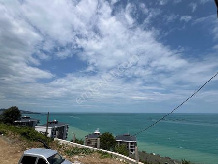 Trabzon Yomra Da Ana Yol Üzeri Satılık 1+1 Daire