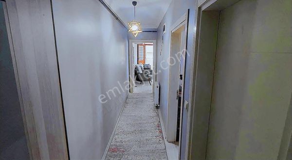 Cem Evinin Üst Tarafı 3+1 Ters Dublex Toprakla Baglantısı Yok