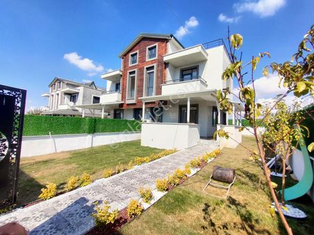 ! Mutlaka Görmen Gereken Villa Araç Takaslı Manzaralı