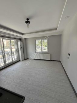 Akkaya İnşaat'ın Havuz Cepheli Mükemmel Konumda 1 + 1 Daire