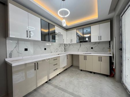 Bakırhan Emlak'tan 3+1 Sıfır Teras Balkon E.banyolu Kupon Daire