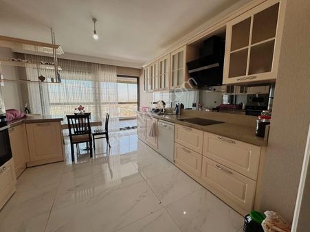 Sincan Saraycık Mah. 3+1 Çok Geniş Lüks Yapılı Satılık Daire