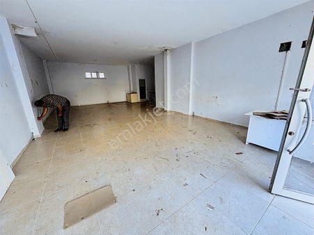 Kapaklı Vatan Mah. Kıbrıs Cadde Cephe 200 M2 Depolu Dükkan