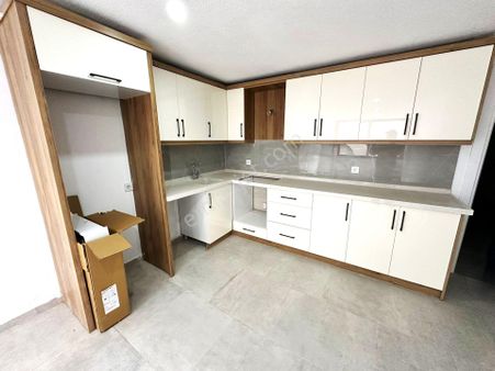 Aygül'den Güre'de Emsalsiz Fiyatıyla Sıfır Müstakil Girişli Ebeveyn Banyolu 3+1satılık Ters Dubleks