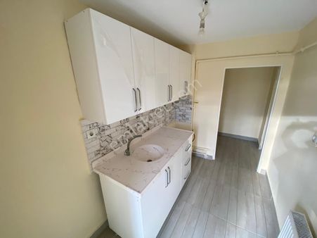 Yılmaz Gayrimenkulden Kıralık Ful Yapılı Kacırılmayacak 2+1 Fırsat Dairesi