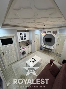 Royalest'ten Ara Kat Mesken Tapulu Lüks Tramvaya Yakın Eşyalı