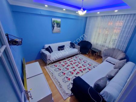 Sultançifliği Mahallede 2+1 16yıllık Yüksek Giriş