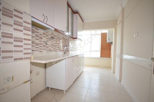 Kalecik Emlak'tan Salı Pazarı Yakını Güney Cephe 3+1 Masrafsız