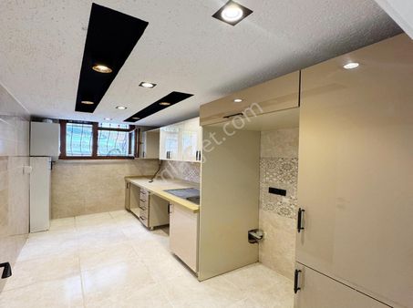 Vira Yapı'dan 2+1 Köşe Başı Cadde Üstü Daire