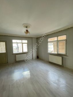 Gold Gayrimenkul'den Satılık 1+1 Daıre