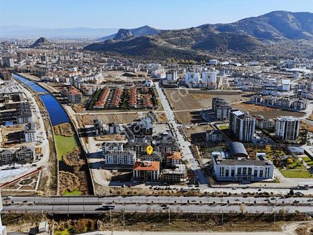 Selçukluda Asansörlü, Ebeveyn Banyolu 3+1 Ferah Daire