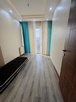 Batı Yapı Dan Venüs Resıdance Da 2+1 Kiralık Daıre