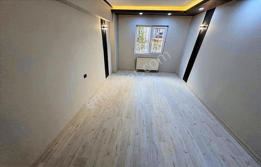 Batı Gayrimenkulden %25 Peşinatla Full Dekorlu Acil Satılık 2+1