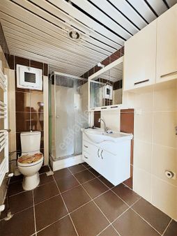 Sağlıkkent Sitesinde Metrobüse Yakın Peyzaj Cephe 2+1 Daire